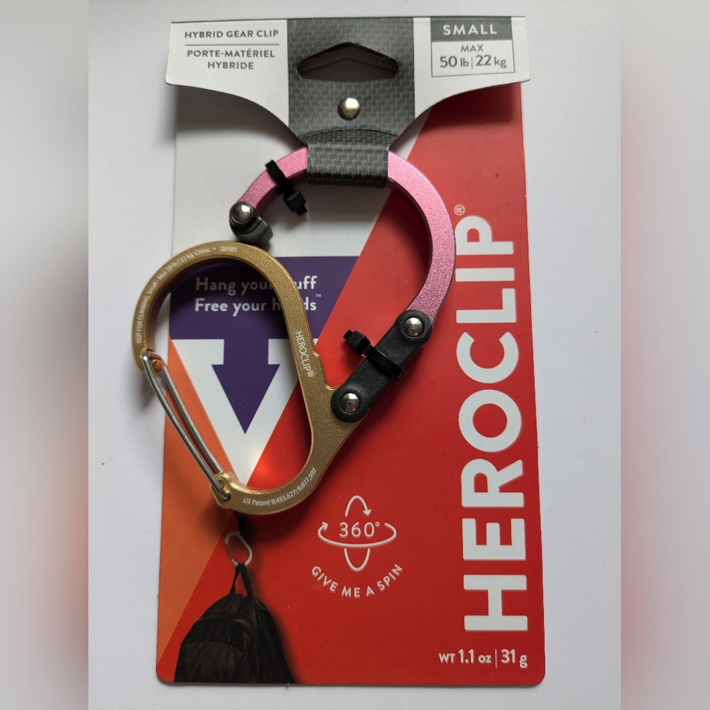 NWT Gear Aid Hero Clip Small